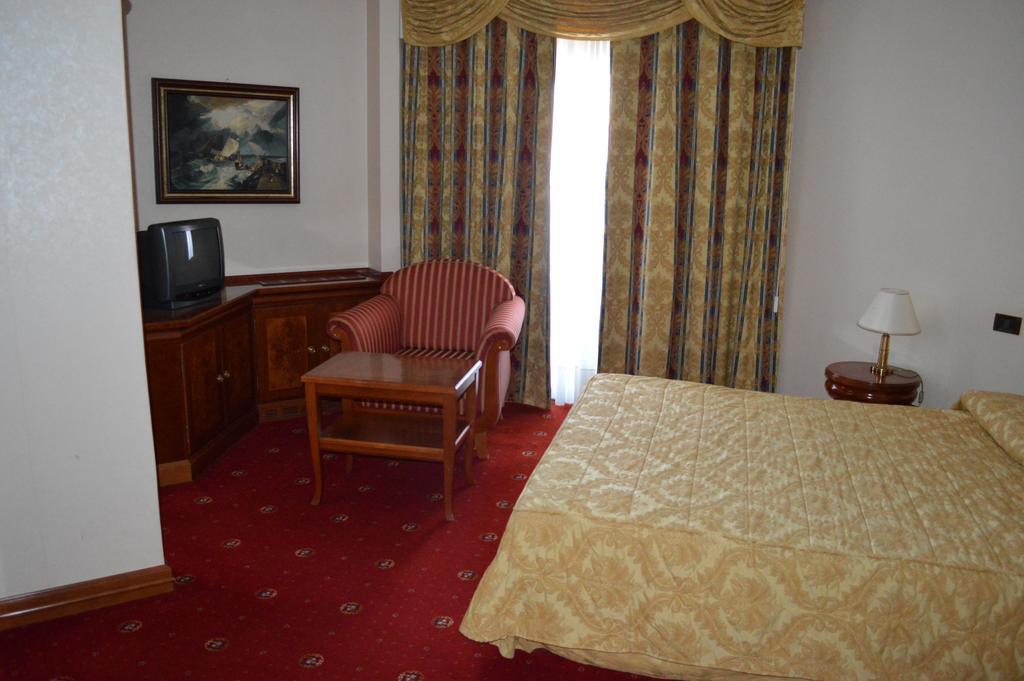 Hotel President Zadar Room photo